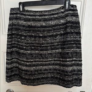 MM Lafleur Textured Black and Cream Skirt. Size 12, 19 inch length.